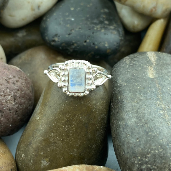 Moonstone Ring 398 - Silver Street Jewellers