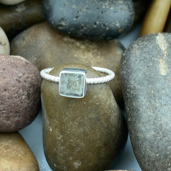 Labradorite Ring 414 - Silver Street Jewellers