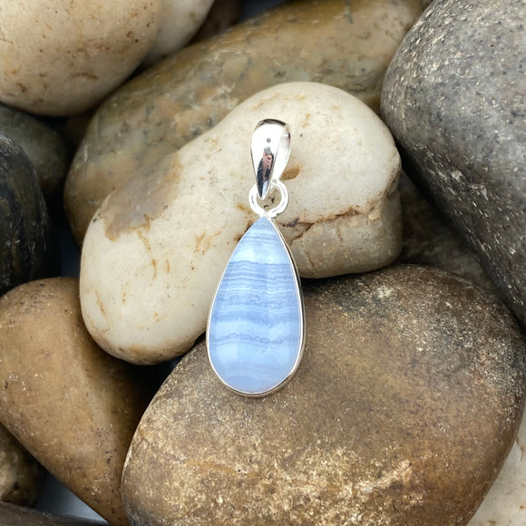 Blue Lace Agate Pendant 20 - Silver Street Jewellers